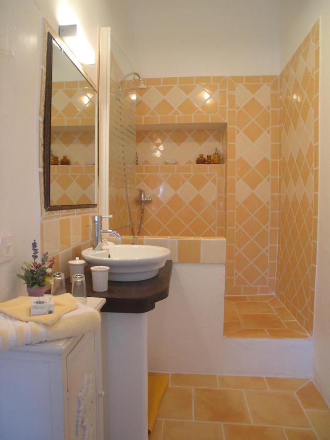 Demeure Cevenole Les Rameaux Bed and Breakfast Brissac Eksteriør billede