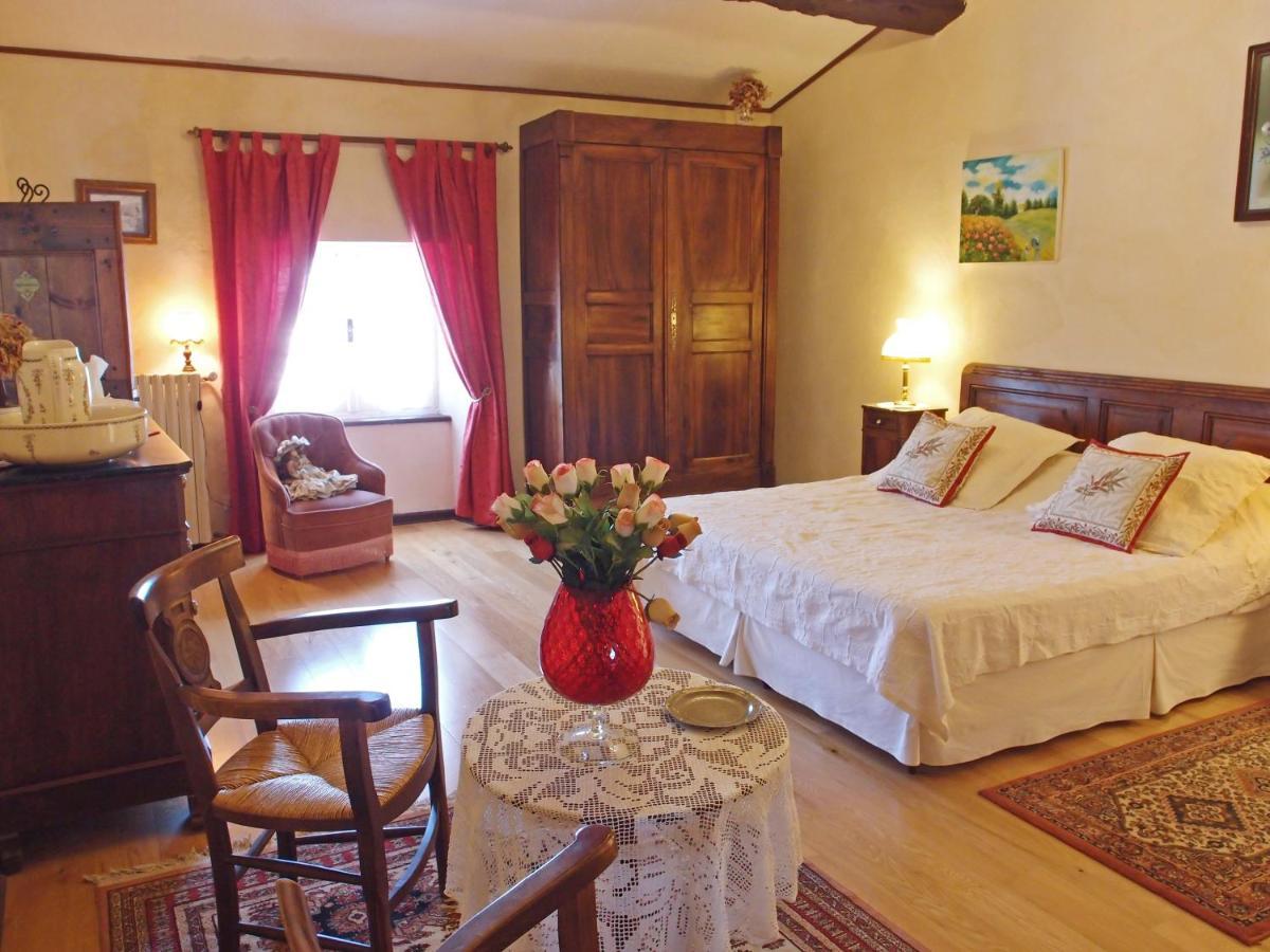 Demeure Cevenole Les Rameaux Bed and Breakfast Brissac Eksteriør billede